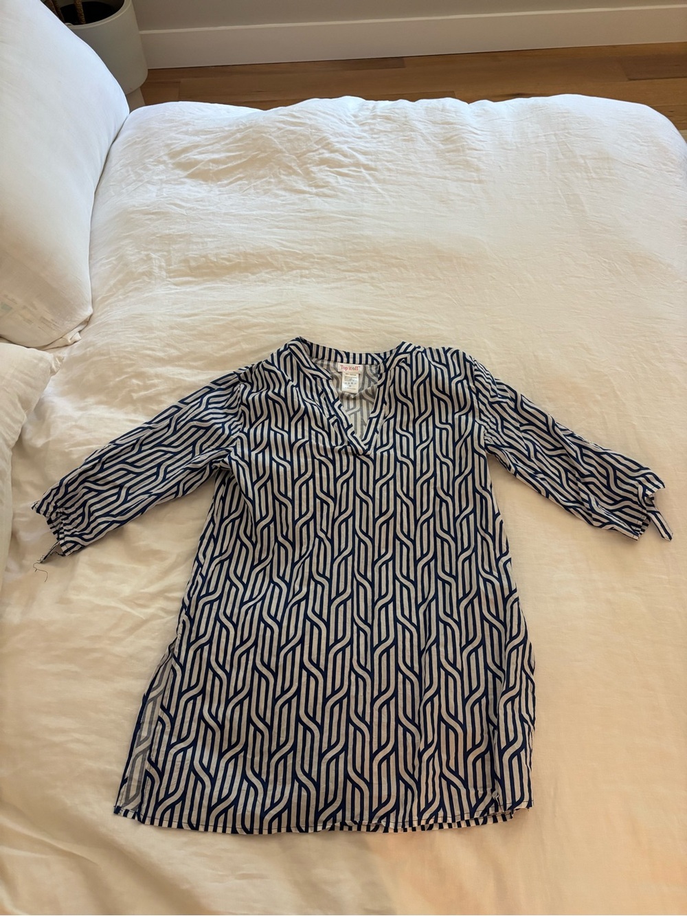 Navy & White Geometric V-Neck Women’s Tunic Blouse